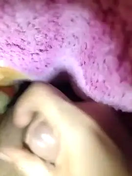 Snapshot of nidansohib1230 chatting on December 21, 5:07 pm nidansohib1230 online show from December 21, 5:07 pm