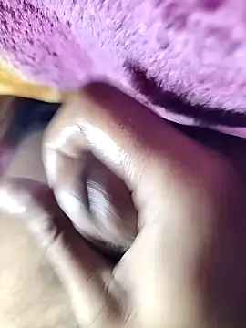 Snapshot of nidansohib1230 chatting on January 24, 6:35 pm nidansohib1230 online show from January 24, 6:35 pm