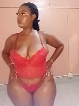 Luciouslips00 online show from April 17, 3:37 pm