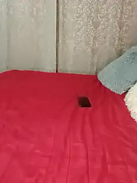 Luciouslips00 online show from September 23, 7:54 pm