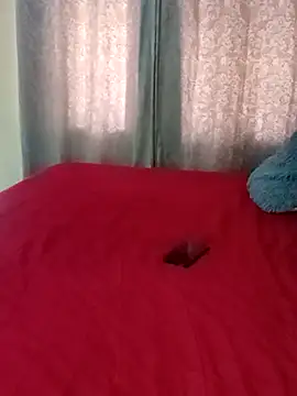 Luciouslips00 online show from September 22, 8:42 am