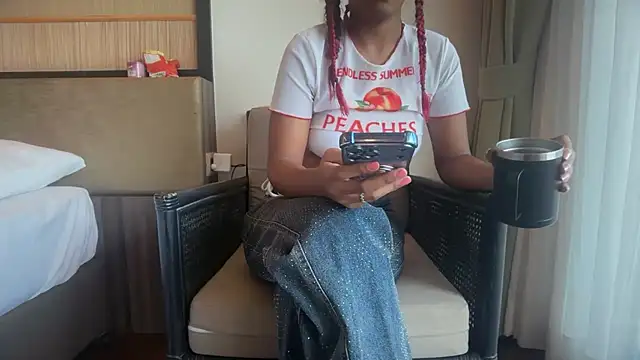HornyBabe  online show from May 21, 11:46 pm