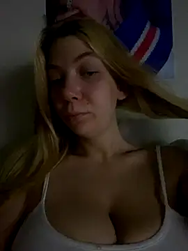 Mandispandis1 online show from September 18, 11:52 pm