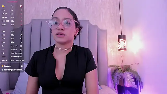 Alahia Baiter online show from March 7, 6:33 pm