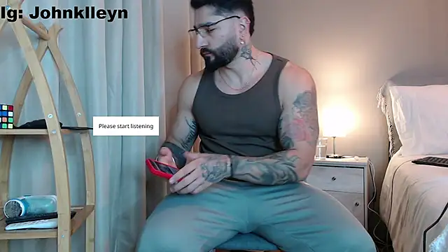 jonhklleyn online show from June 9, 8:54 pm