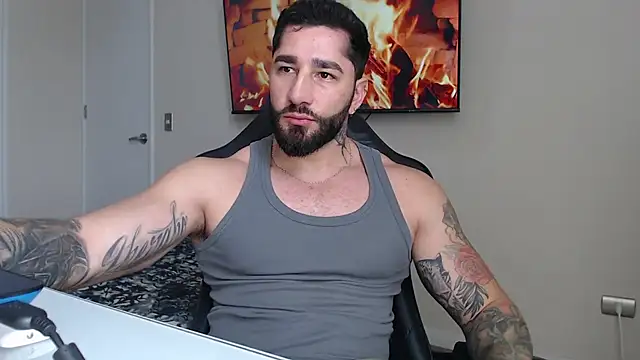 jonhklleyn online show from October 24, 5:45 pm