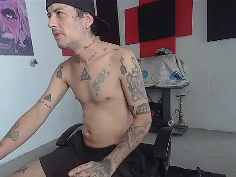 patrik tattoo  online show from May 7, 5:49 pm
