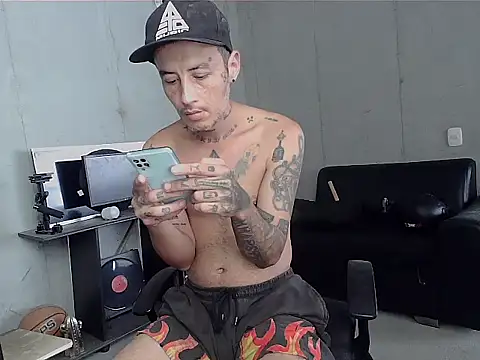 patrik tattoo  online show from February 21, 4:31 pm