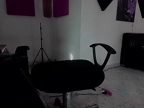 patrik tattoo  online show from December 3, 7:24 pm