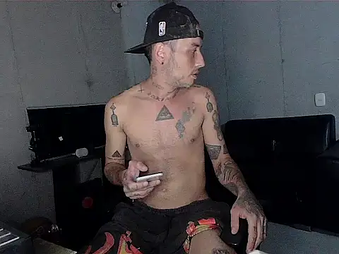 patrik tattoo  online show from February 16, 5:06 am