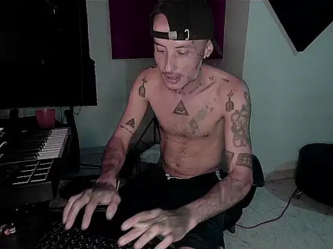 patrik tattoo  online show from November 25, 12:11 am