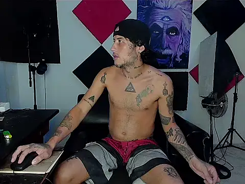 patrik tattoo  online show from September 24, 3:13 am