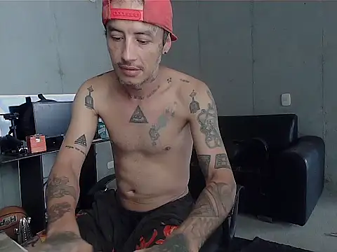 patrik tattoo  online show from April 8, 5:14 pm