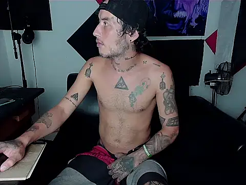 patrik tattoo  online show from September 21, 8:58 pm