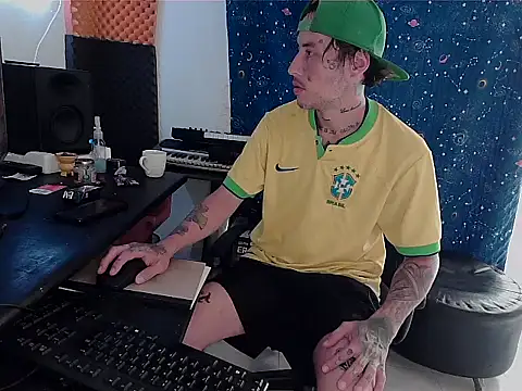 patrik tattoo  online show from March 19, 8:22 pm