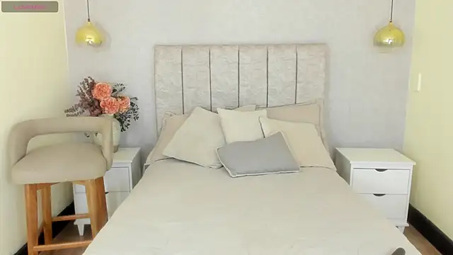 Snapshot of tutu_milf chatting on June 20, 7:08 pm tutu milf online show from June 20, 7:08 pm