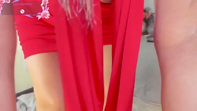tutu milf online show from May 27, 7:10 pm