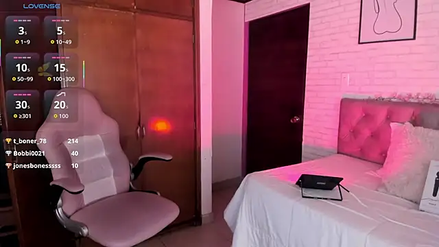 Kitty Pam online show from January 17, 11:47 am