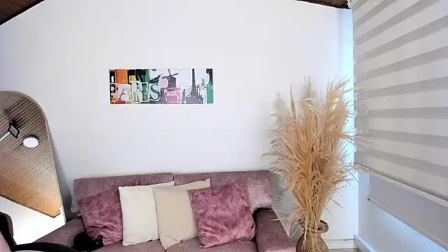 Snapshot of Kitty_Pam chatting on November 29, 7:47 pm Kitty Pam online show from November 29, 7:47 pm