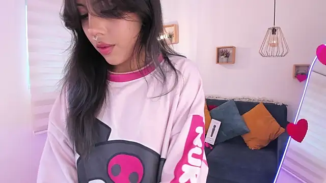 Kitty Pam online show from February 16, 8:51 pm