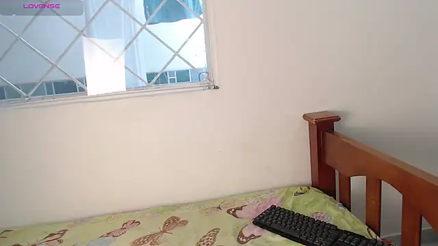 Lola sweeet18 online show from January 7, 11:48 am