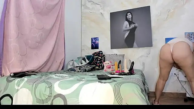 alinabozz1 online show from February 21, 3:41 am