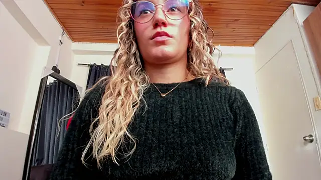 Keyth clement online show from April 7, 9:49 pm