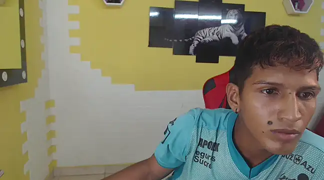 mau elixxx online show from January 10, 5:15 am