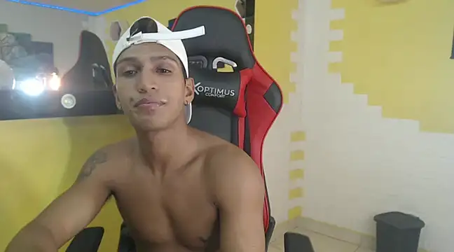 mau elixxx online show from January 15, 1:45 am