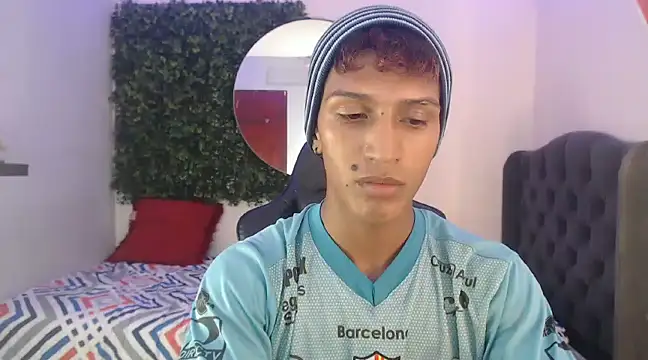 mau elixxx online show from January 4, 2:35 am