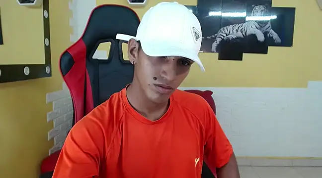 mau elixxx online show from January 11, 3:13 am