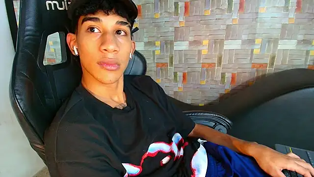 hares mds online show from January 11, 3:30 pm