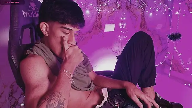 hares mds online show from January 5, 5:27 pm