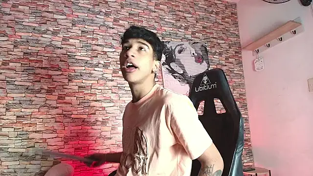 hares mds online show from February 10, 3:00 pm