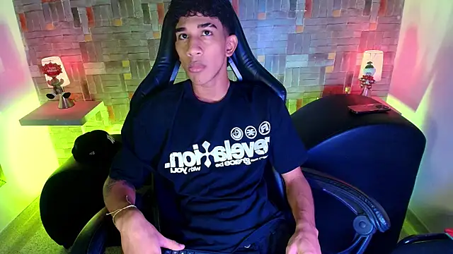 hares mds online show from January 8, 2:45 pm