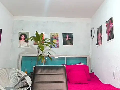 bellacrespalatina online show from April 16, 5:25 pm