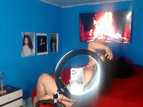 bellacrespalatina online show from November 28, 2:45 am