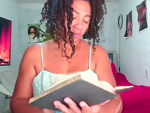 bellacrespalatina online show from April 22, 2:35 pm