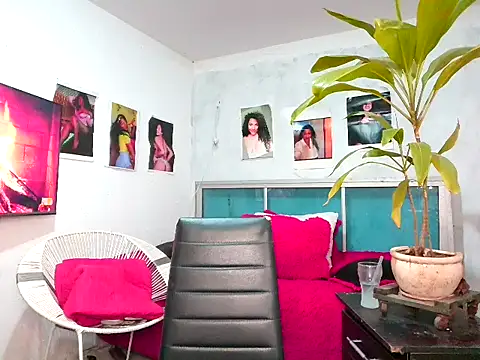 bellacrespalatina online show from March 27, 2:18 pm