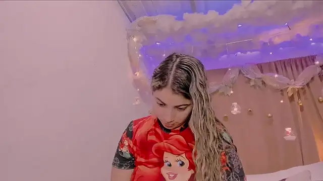 Lauu G online show from December 21, 3:58 am