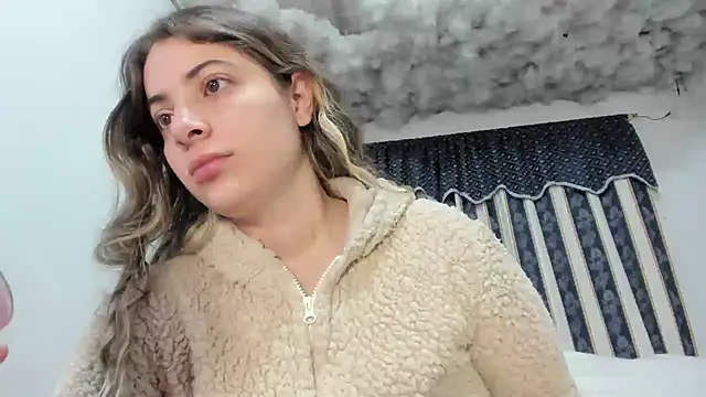 Lauu G online show from October 3, 10:39 am