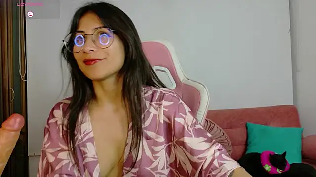 Snapshot of Jade_Zephyra chatting on February 9, 11:25 pm Jade Zephyra online show from February 9, 11:25 pm