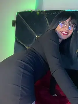 Snapshot of Jade_Zephyra chatting on March 21, 12:18 am Jade Zephyra online show from March 21, 12:18 am