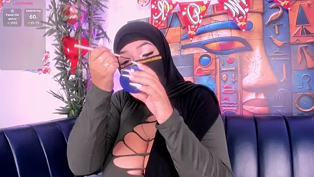 zulema parvin online show from February 15, 12:15 pm