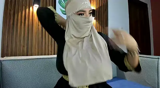 Snapshot of zulema_parvin chatting on March 3, 6:56 pm zulema parvin online show from March 3, 6:56 pm