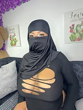 zulema parvin online show from April 12, 1:31 am