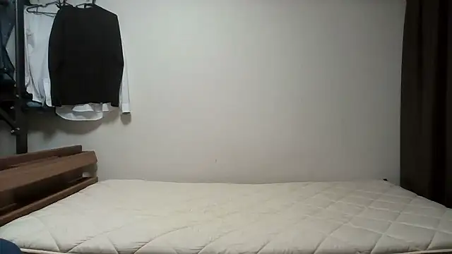 Snapshot of YU-KI00 chatting on October 25, 1:23 pm YU-KI00 online show from October 25, 1:23 pm