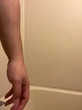 Snapshot of YU-KI00 chatting on November 3, 1:04 pm YU-KI00 online show from November 3, 1:04 pm