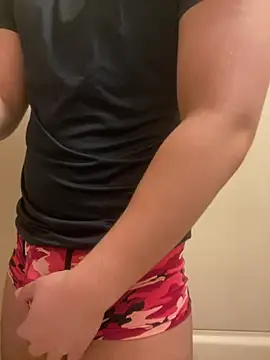 YU-KI00 online show from April 5, 4:30 am