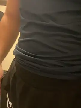 Snapshot of YU-KI00 chatting on November 14, 12:20 pm YU-KI00 online show from November 14, 12:20 pm